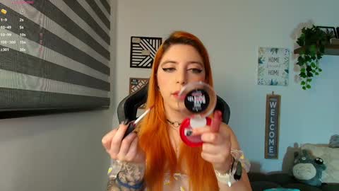 Snapshot of love_sharol chatting on 01-22-25, 11:21 Sharol Leon online show from 01-22-25, 11:21