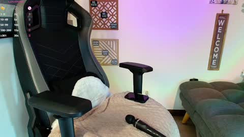 Snapshot of love_sharol chatting on 01-28-25, 03:57 Sharol Leon online show from 01-28-25, 03:57