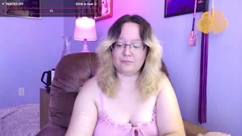love_you_julia online show from 09-14-25, 09:58