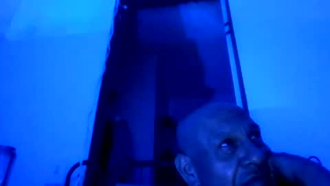 loveazz4me online show from 06-12-26, 11:20