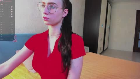 Elisabette online show from 04-06-26, 08:48