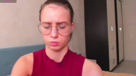 Elisabette online show from 04-11-26, 07:45