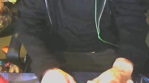 lovebird71 online show from 11-17-25, 03:45