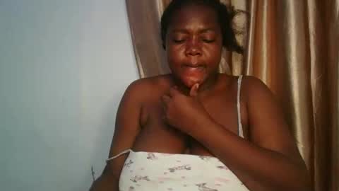 mila online show from 04-08-26, 12:43