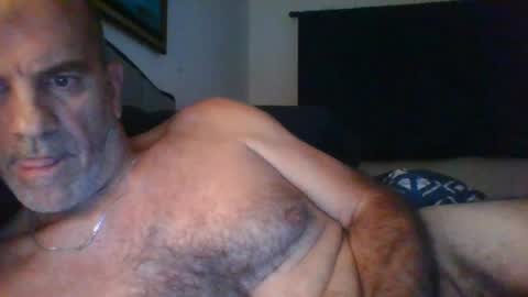 Snapshot of lovedaddyman2point0 chatting on 07-12-26, 12:07 Searching for a Woman online show from 07-12-26, 12:07