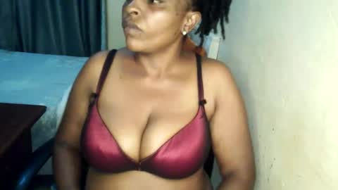 loveedee4 online show from 04-21-26, 10:01