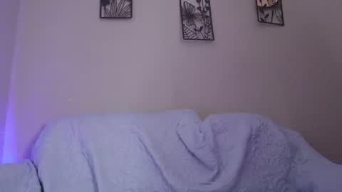 katalina   online show from 06-18-26, 04:13