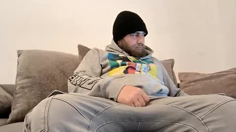 Snapshot of loveepussy59 chatting on 12-19-24, 03:08 Free spirit online show from 12-19-24, 03:08