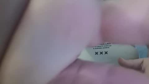 Snapshot of loveepussy59 chatting on 01-07-25, 09:40 Free spirit online show from 01-07-25, 09:40