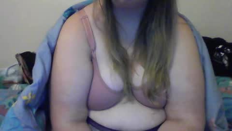 Snapshot of lovefun11334 chatting on 12-10-24, 06:01 Bigtitsgirl113 online show from 12-10-24, 06:01