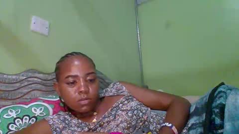 lovegal335 online show from 12-14-25, 03:50