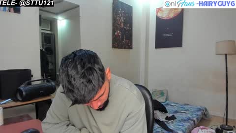 Snapshot of lovehairyindian chatting on 12-14-24, 04:42 Indian hairy online show from 12-14-24, 04:42