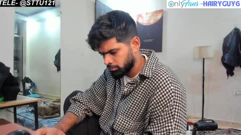 Snapshot of lovehairyindian chatting on 12-27-24, 08:28 Indian hairy online show from 12-27-24, 08:28