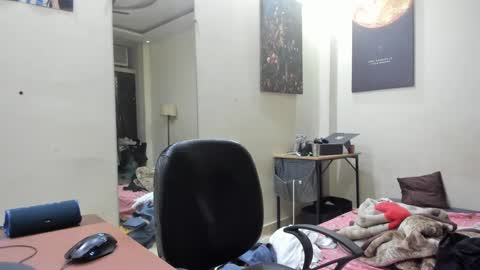 Snapshot of lovehairyindian chatting on 02-11-25, 04:01 Indian hairy online show from 02-11-25, 04:01