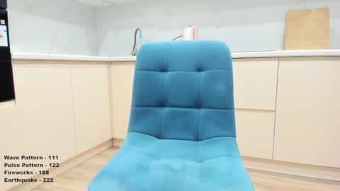 Snapshot of lovehearts_girl chatting on 01-25-25, 11:02 Kate Kim online show from 01-25-25, 11:02