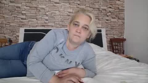 heaven online show from 04-28-26, 04:23