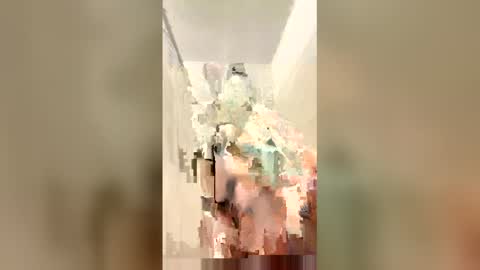Snapshot of lovehurts282828 chatting on 03-28-26, 01:16 lovehurts282828 online show from 03-28-26, 01:16
