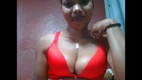 loveinlife750427 online show from 10-04-25, 06:22