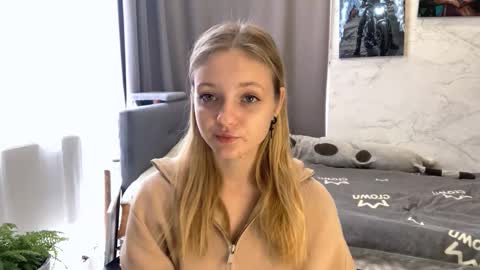 Ella online show from 10-14-25, 08:26