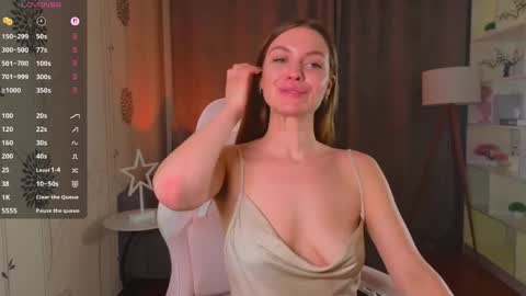 Laura online show from 04-17-26, 11:35