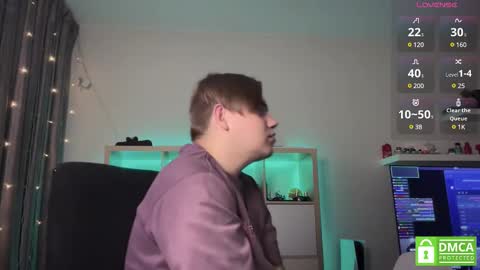 Mileena and Oliver online show from 02-12-25, 03:27