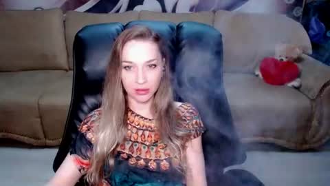 private open online show from 06-11-26, 09:29