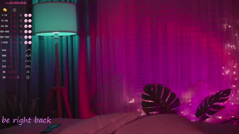 Snapshot of lovellynelly chatting on 01-14-25, 10:34 Nelly online show from 01-14-25, 10:34