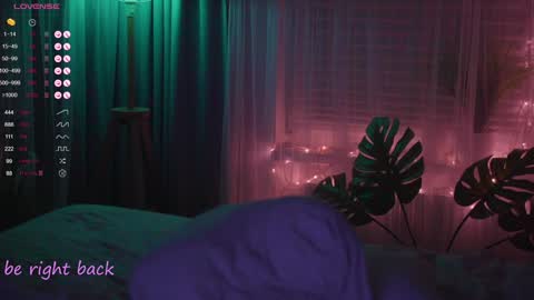 Snapshot of lovellynelly chatting on 01-28-25, 10:34 Nelly online show from 01-28-25, 10:34