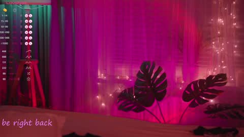 Snapshot of lovellynelly chatting on 01-29-25, 05:45 Nelly online show from 01-29-25, 05:45