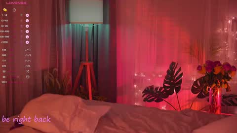 Snapshot of lovellynelly chatting on 02-17-25, 06:04 Nelly online show from 02-17-25, 06:04