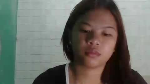 Snapshot of lovellypussy4u chatting on 06-18-26, 12:33 lovellypussy4u online show from 06-18-26, 12:33