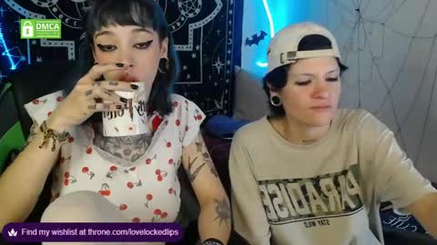 Alex  Violet online show from 11-18-25, 11:37