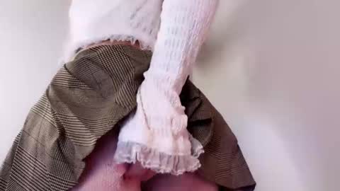 Snapshot of lovelorn_ chatting on 01-18-25, 08:31 Elsa online show from 01-18-25, 08:31