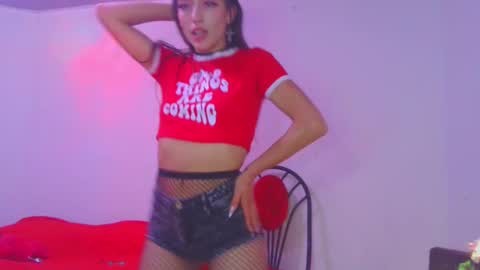 Snapshot of lovely_akira_xwx chatting on 02-23-25, 08:28 Tami online show from 02-23-25, 08:28