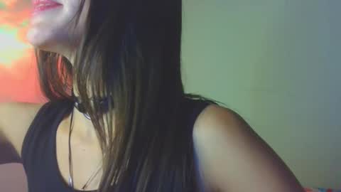 Snapshot of lovely_akira_xwx chatting on 10-08-25, 05:16 Tami online show from 10-08-25, 05:16