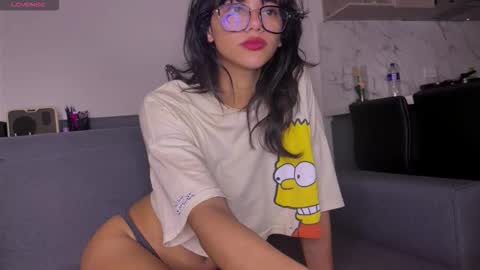 Allyson 3 online show from 10-22-25, 12:22