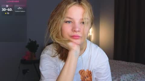 Jenny online show from 01-07-25, 08:03