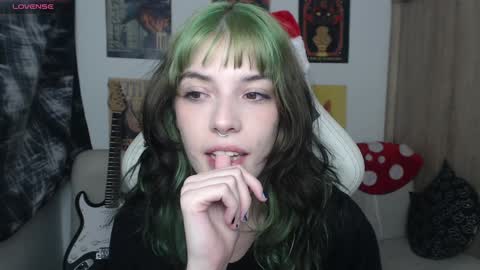 Cassie online show from 12-26-24, 01:07