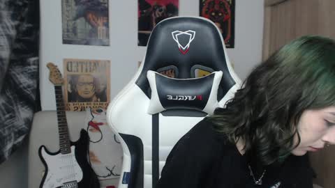 Cassie online show from 01-07-25, 11:14