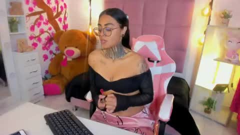 lovely_celestte online show from 07-24-26, 02:15