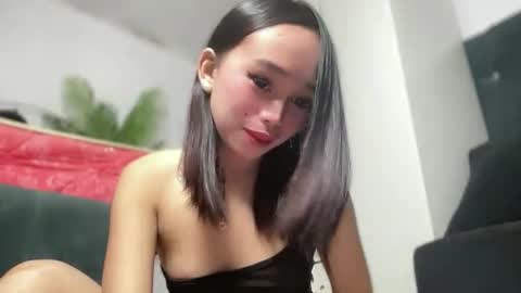 lovely_cittie18 online show from 09-14-25, 10:03