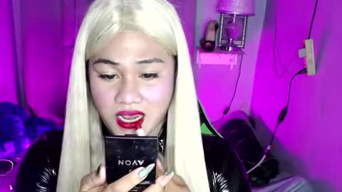 Snapshot of lovely_coleen chatting on 09-28-25, 05:18 lovely_coleen online show from 09-28-25, 05:18