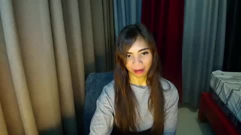 Snapshot of lovely_cummerx chatting on 12-19-25, 11:23 JAM online show from 12-19-25, 11:23