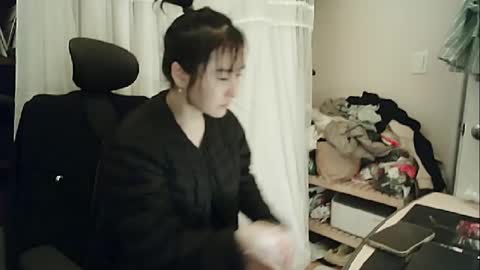 Snapshot of lovely_dana chatting on 02-24-25, 04:36 DANA KIM online show from 02-24-25, 04:36