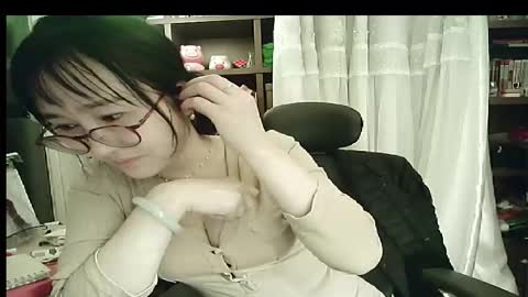 Snapshot of lovely_dana chatting on 11-28-25, 02:09 DANA KIM online show from 11-28-25, 02:09