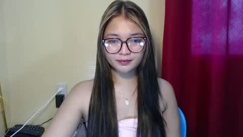 Lovely Laura online show from 12-24-24, 04:22