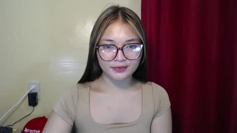 Lovely Laura online show from 12-25-24, 08:28