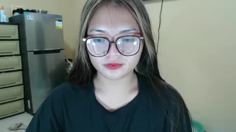 Lovely Laura online show from 01-12-25, 10:22