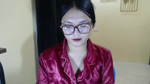 Lovely Laura online show from 03-07-25, 04:44