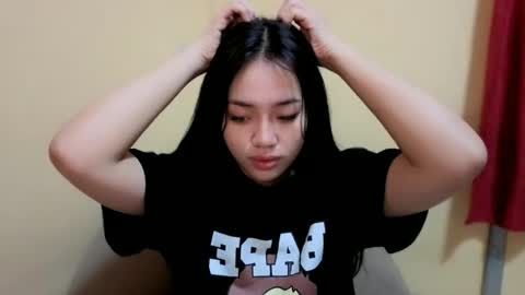 Snapshot of lovely_leah23 chatting on 09-22-25, 04:58 lovely_leah23 online show from 09-22-25, 04:58